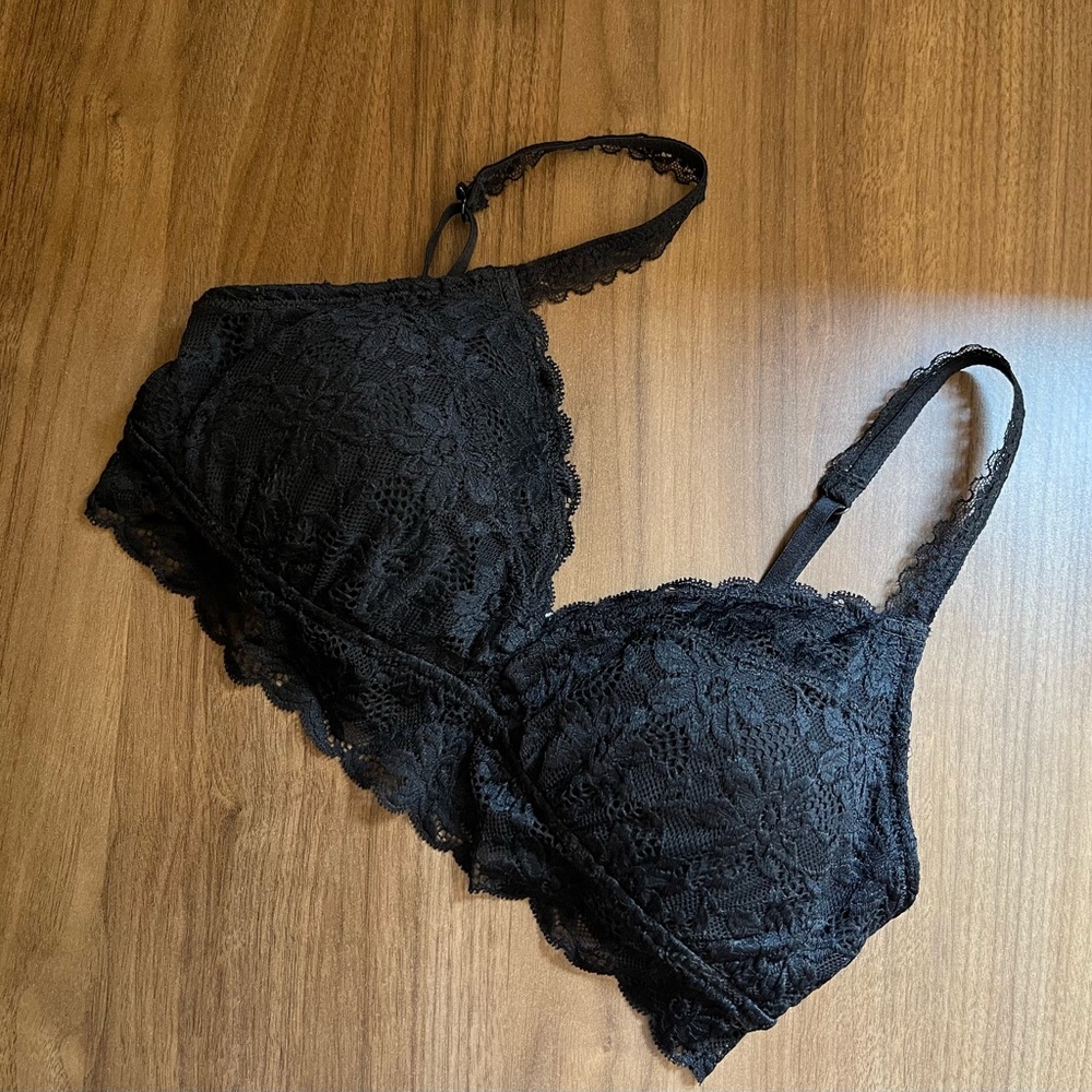 Aerie NWOT Black Lace Convertible Bralette Size M